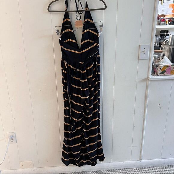 Faithfull the Brand Black Riley Jumpsuit - Picture 4 of 15